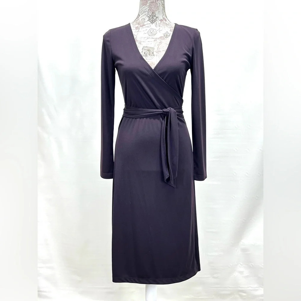 Kenneth Cole eggplant wrap dress size‎ small excellent condition
